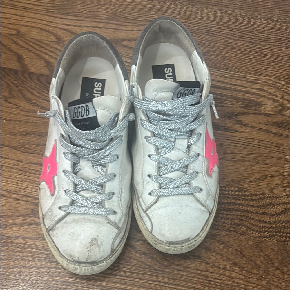 Golden Goose Style White Low-Top Sneakers with Pink Star